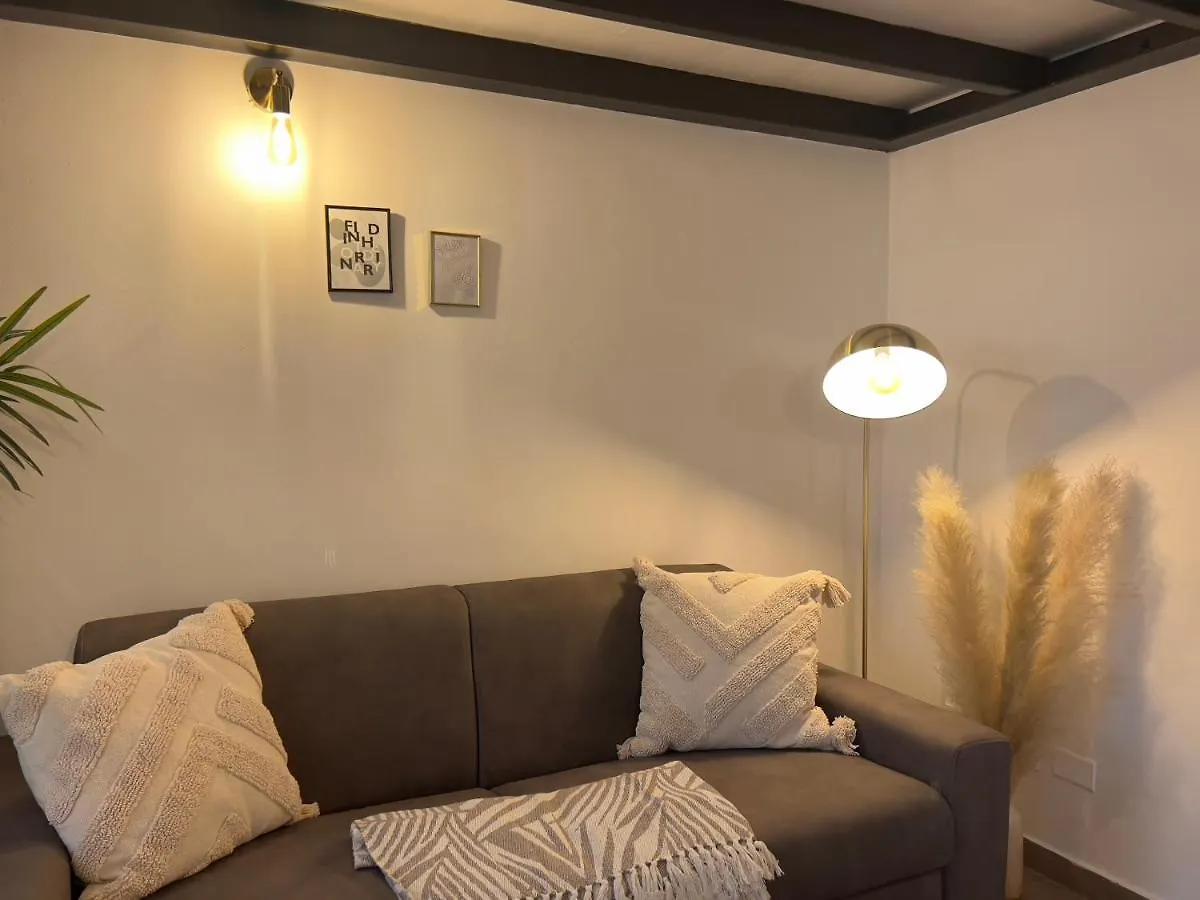 Regina Milano In Porta Romana 3 - Sky Tv, Wifi & Breakfast Box Lägenhet Italien